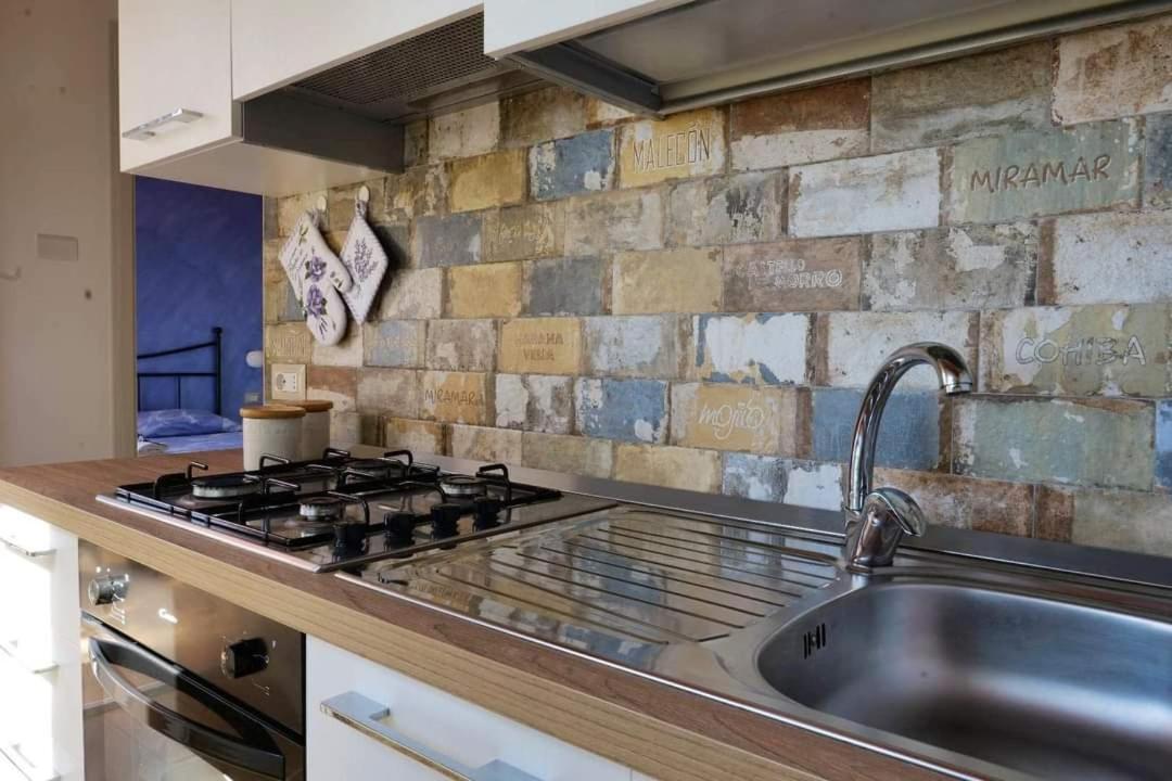 Case Vacanze La Quercia Marina di Camerota Eksteriør bilde