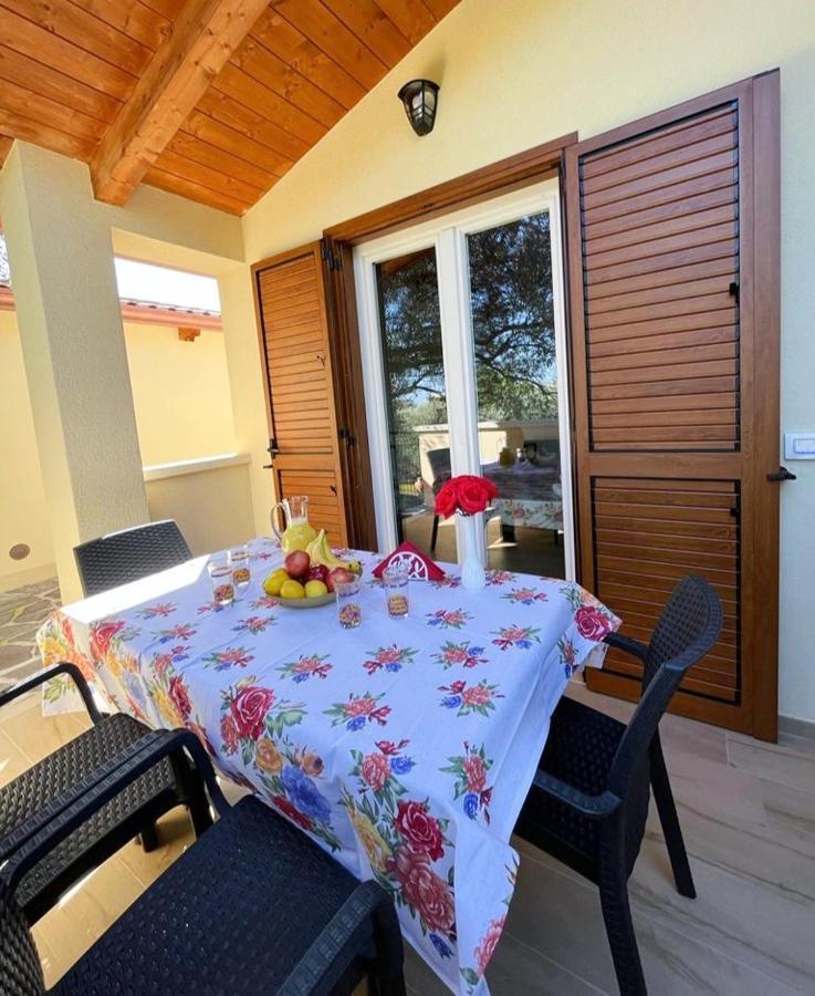 Case Vacanze La Quercia Marina di Camerota Eksteriør bilde